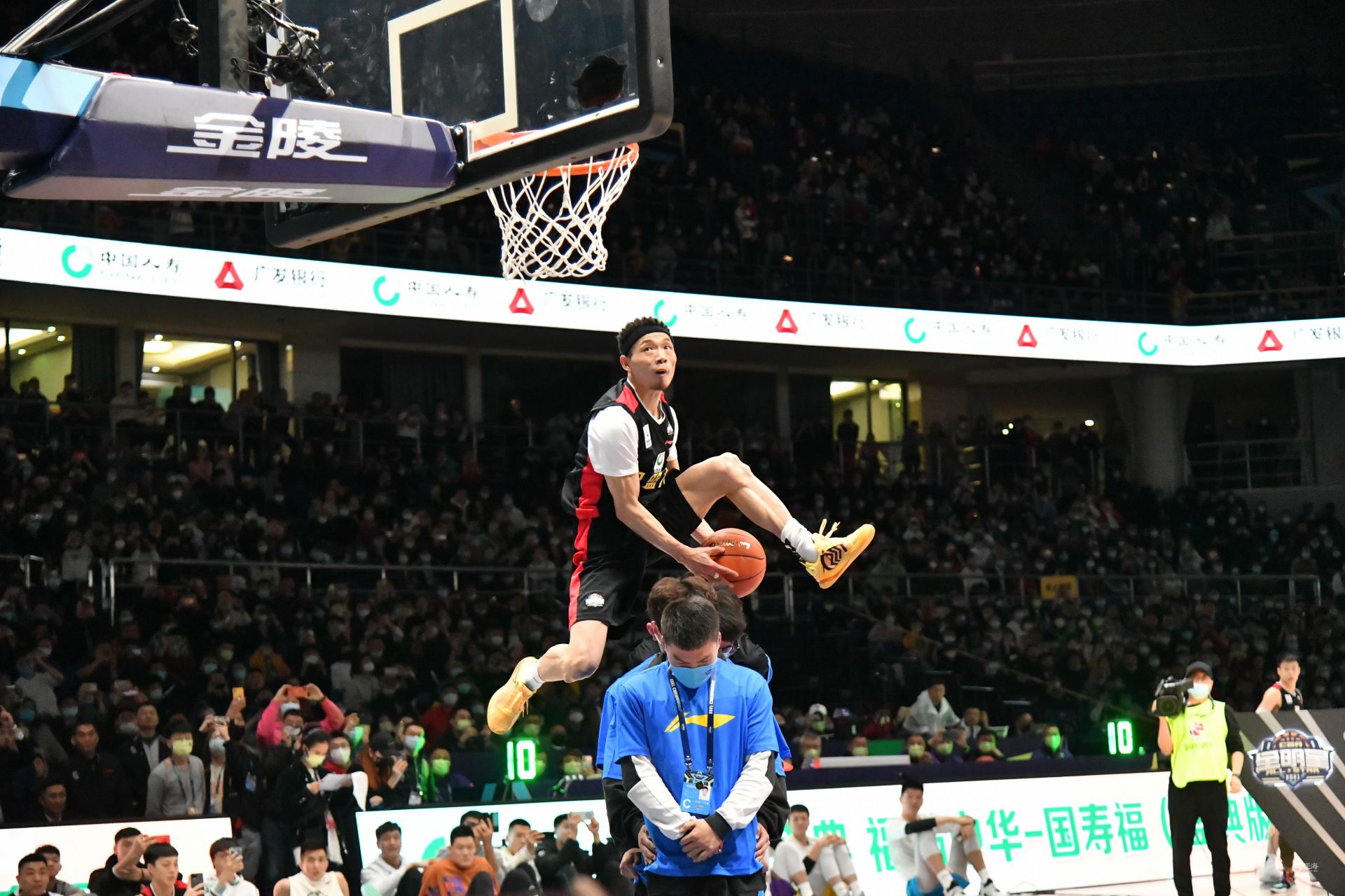 也是另一段 也是另一段